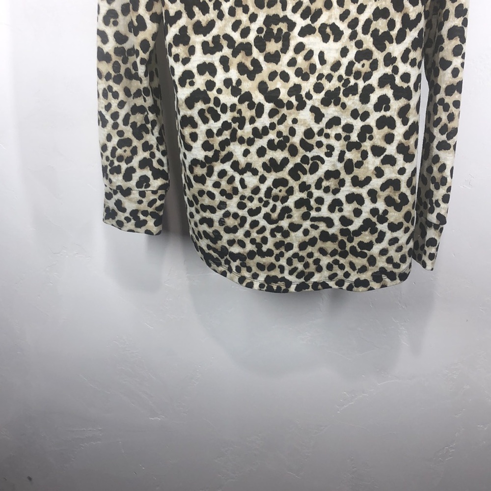 Express Leopard Print Sweater Size Large - image 8